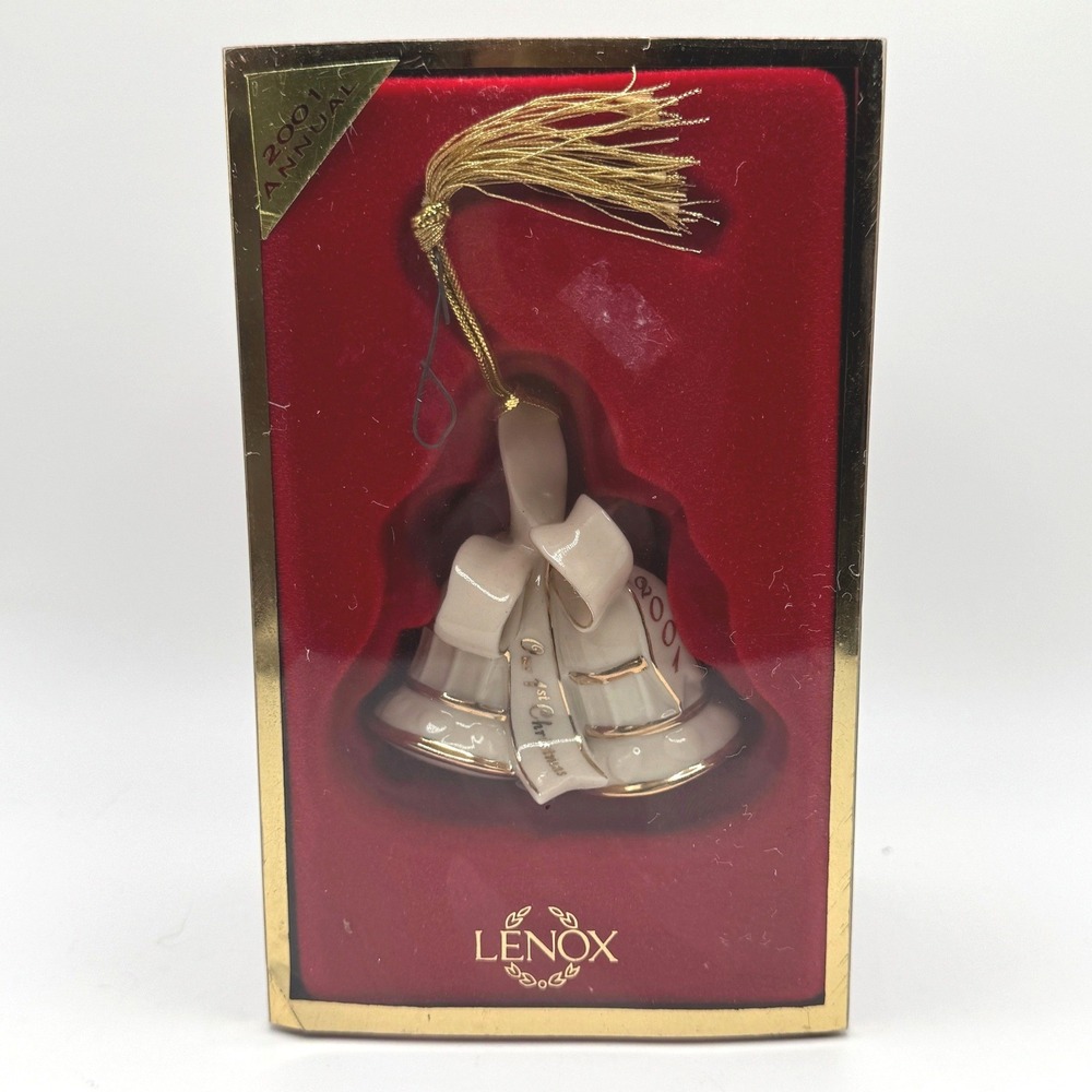 Lenox 2001 Our First Christmas Wedding Bells Porcelain Ornament 24K Gold Box